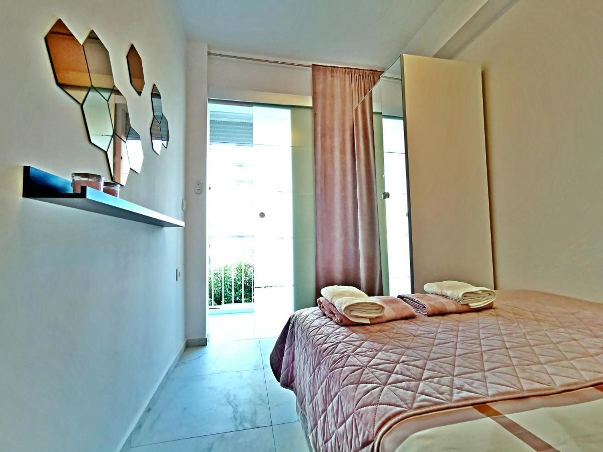 Apartamento Ana Maria Playa De Gandia Solo Familias Playa de Gandia Exterior foto